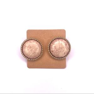Vintage Nude and Gold Pierced Earrings